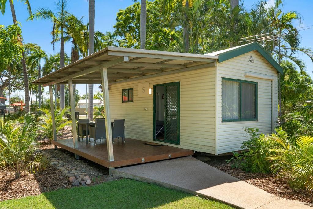 Kimberleyland Waterfront Holiday Park カナナラ エクステリア 写真